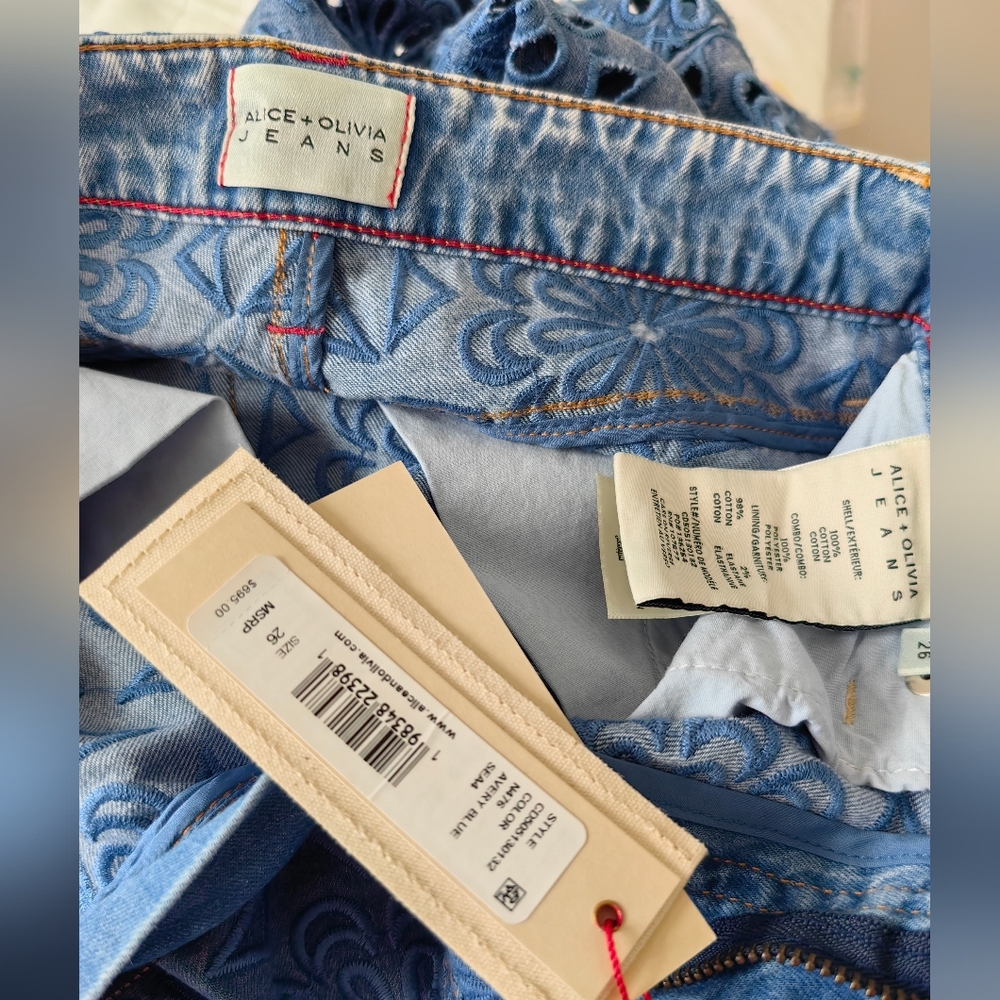 Alice + Olivia WEEZY LASERCUT JEAN - Picture 11 of 16